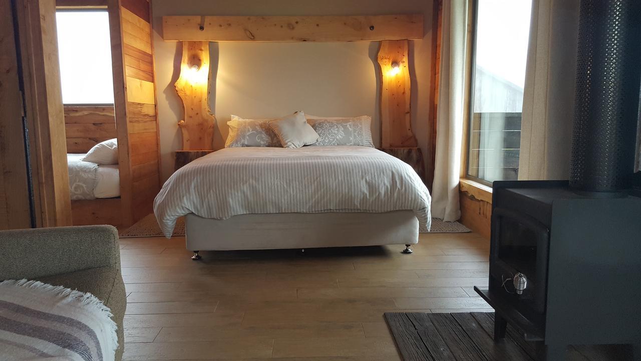 Bed and Breakfast Rustic Hut Bush Retreat à Penguin Extérieur photo